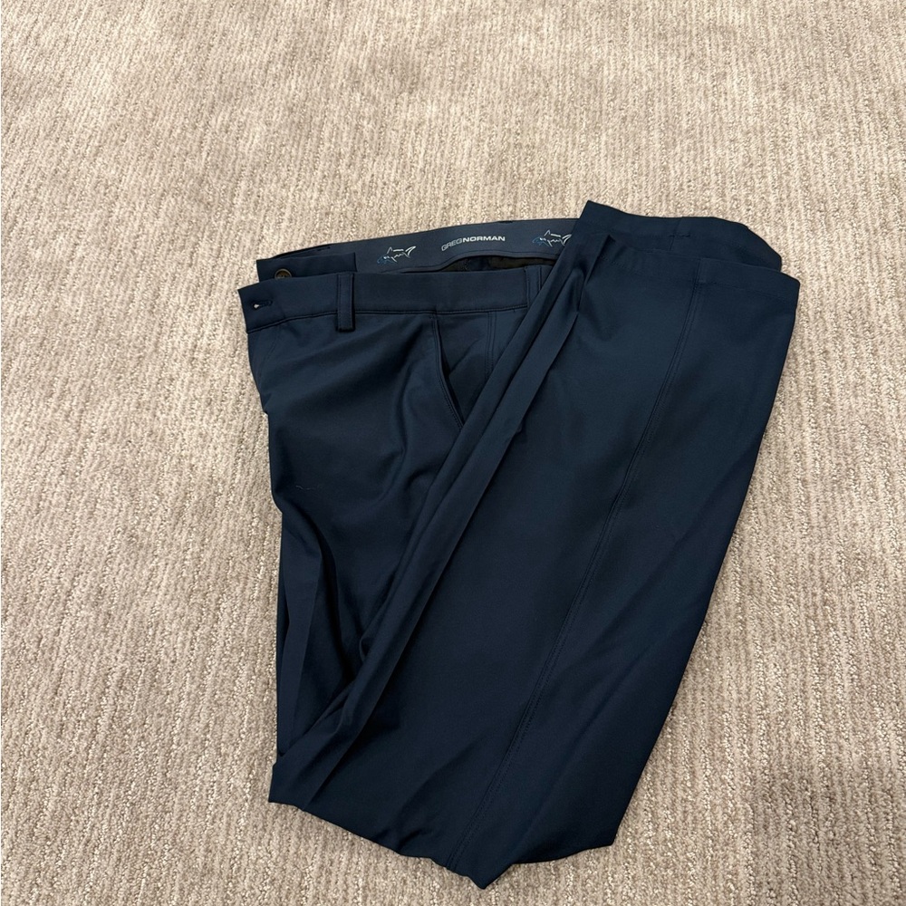 NWOT - Greg Norman Collection Navy Performance Pant 35x32